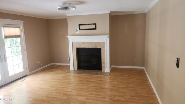 16 Woodridge Street, Albany, NY 12203