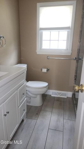 16 Woodridge Street, Albany, NY 12203