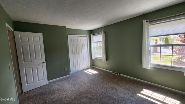 16 Woodridge Street, Albany, NY 12203
