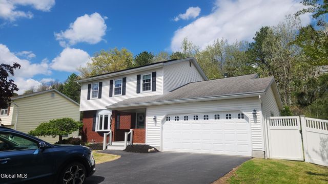 16 Woodridge Street, Albany, NY 12203