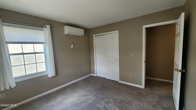 16 Woodridge Street, Albany, NY 12203
