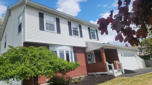 16 Woodridge Street, Albany, NY 12203