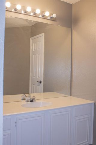 3240 Roddy Drive, Fort Worth, TX 76123