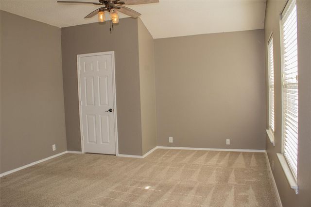 3240 Roddy Drive, Fort Worth, TX 76123