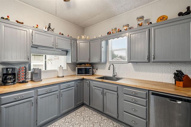 821 S Bickford Avenue, El Reno, OK 73036