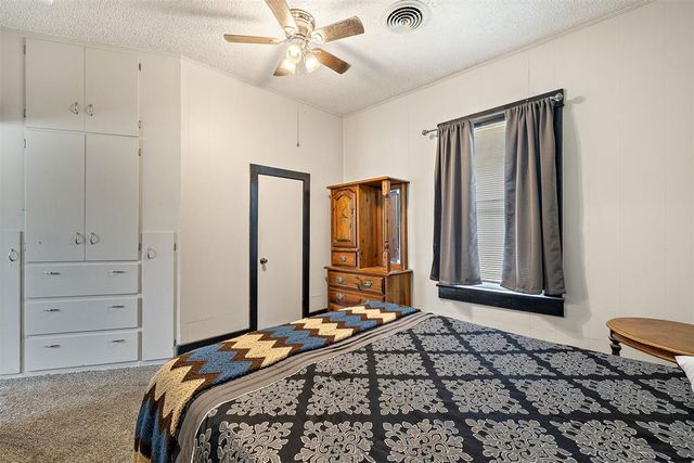 821 S Bickford Avenue, El Reno, OK 73036