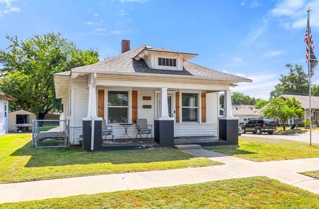 821 S Bickford Avenue, El Reno, OK 73036