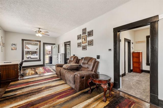 821 S Bickford Avenue, El Reno, OK 73036