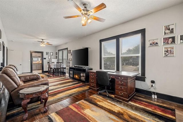 821 S Bickford Avenue, El Reno, OK 73036