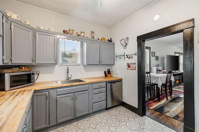 821 S Bickford Avenue, El Reno, OK 73036