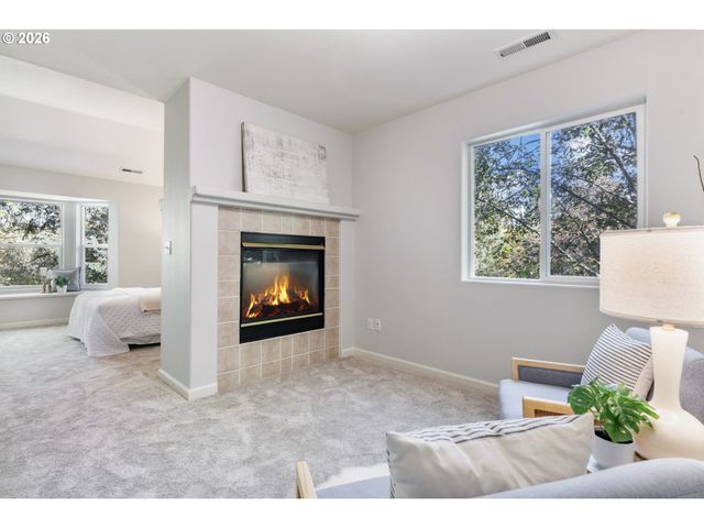 1861 Se 47TH Ave, Hillsboro, OR 97123