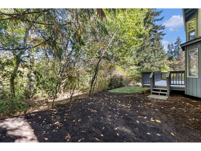 1861 Se 47TH Ave, Hillsboro, OR 97123