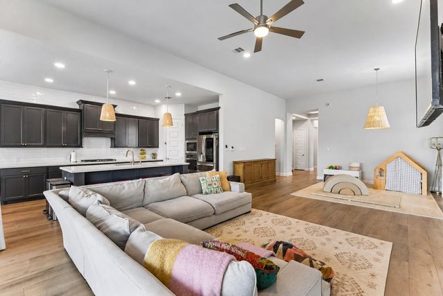 256 Coyote Creek WAY, Kyle, TX 78640