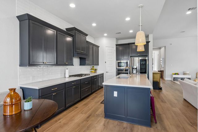 256 Coyote Creek WAY, Kyle, TX 78640