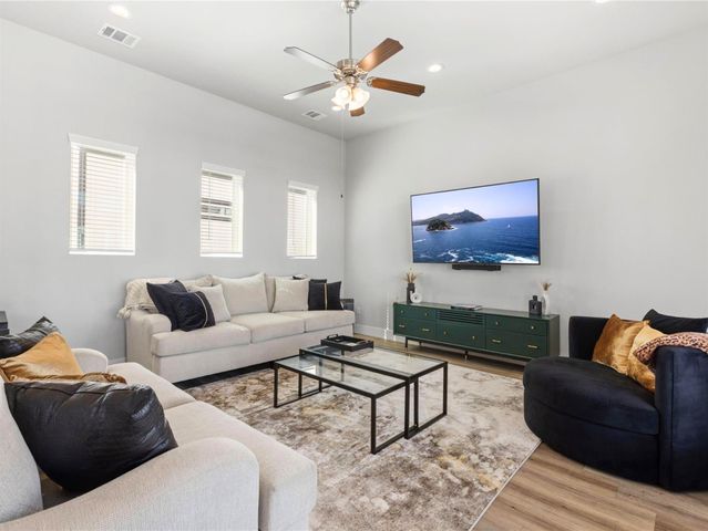 9009 Lonestar River Lane, Houston, TX 77080