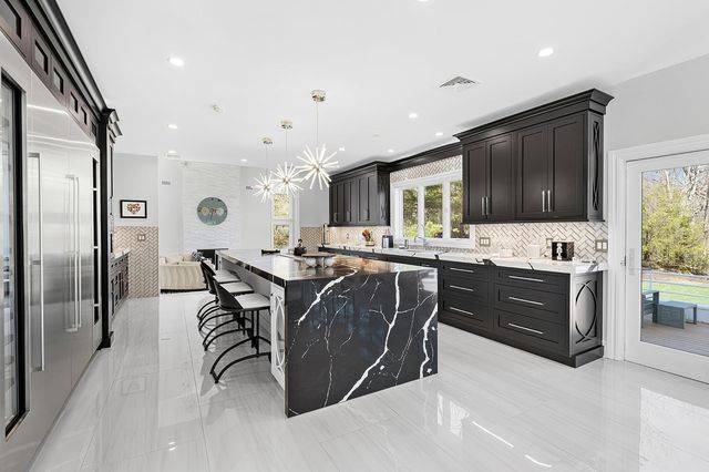 817 SHORE DR, Kinnelon Borough, NJ 07405