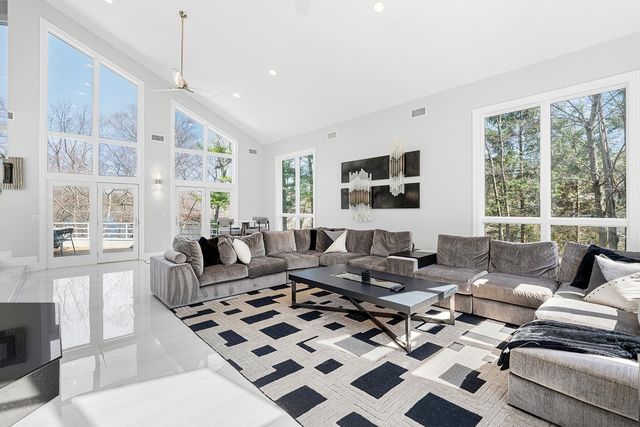 817 SHORE DR, Kinnelon Borough, NJ 07405