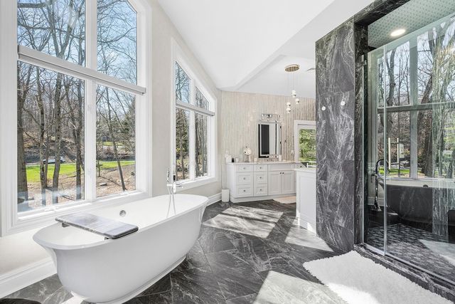 817 SHORE DR, Kinnelon Borough, NJ 07405