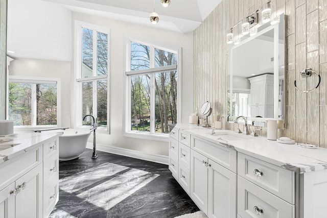 817 SHORE DR, Kinnelon Borough, NJ 07405