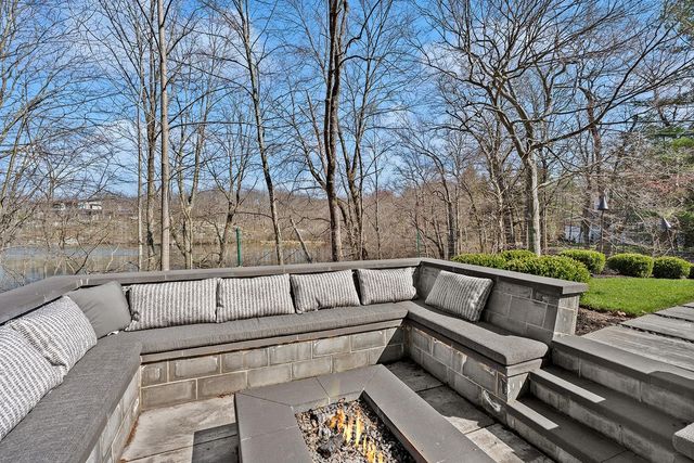 817 SHORE DR, Kinnelon Borough, NJ 07405