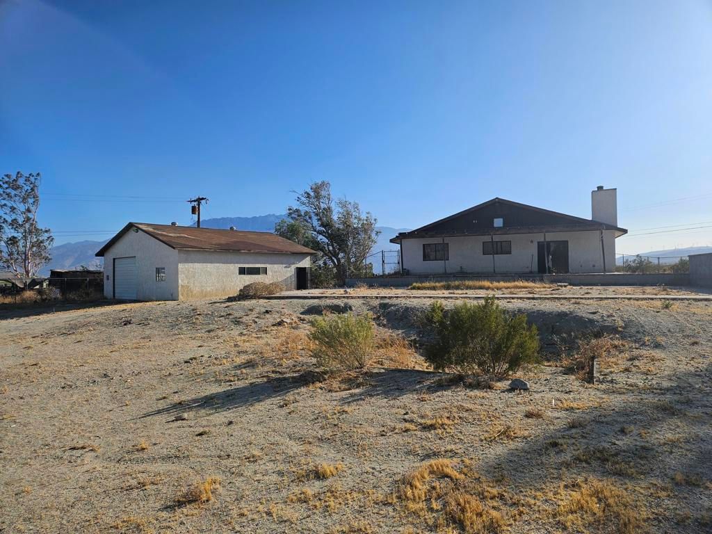 Image 3 of property listing at 12550 United Road, Desert Hot Springs, CA 92240