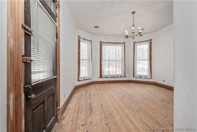 311 Wall Street, Jeffersonville, IN 47130