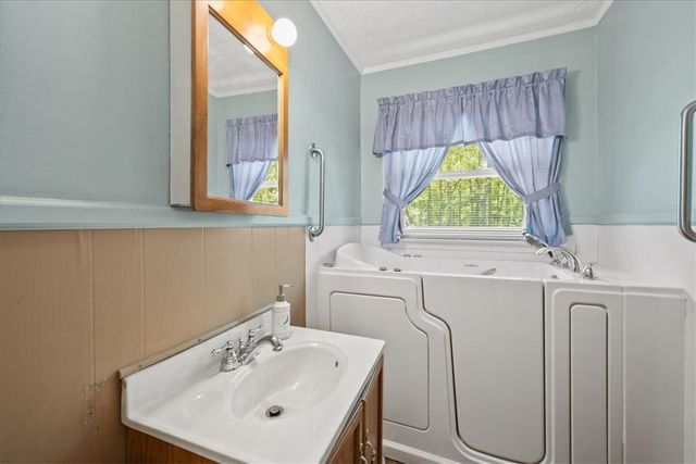 1702 Anderson Drive, Williamston, SC 29697