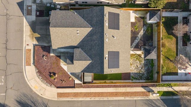 2283 Catavee Avenue, Tulare, CA 93274