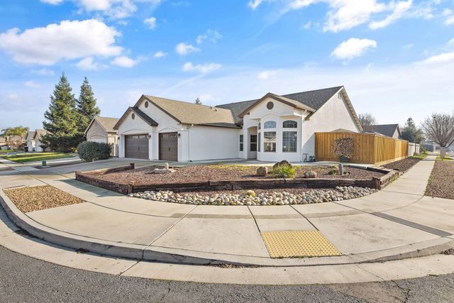 2283 Catavee Avenue, Tulare, CA 93274