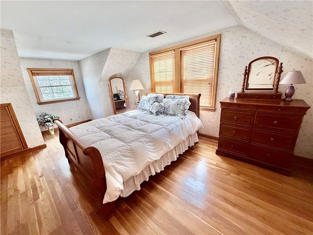 3454 Diamond Hill Road, Cumberland, RI 02864