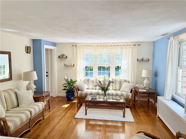 3454 Diamond Hill Road, Cumberland, RI 02864