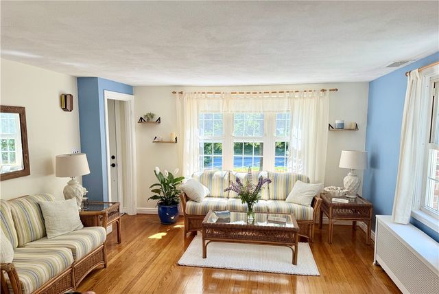 3454 Diamond Hill Road, Cumberland, RI 02864