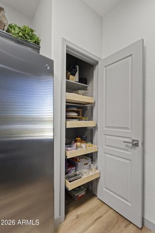 18973 N AZTEC POINT Drive, Surprise, AZ 85387