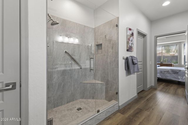 18973 N AZTEC POINT Drive, Surprise, AZ 85387