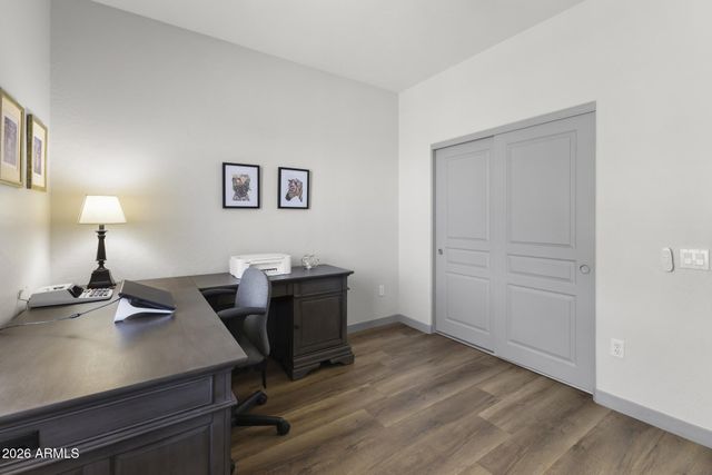 18973 N AZTEC POINT Drive, Surprise, AZ 85387