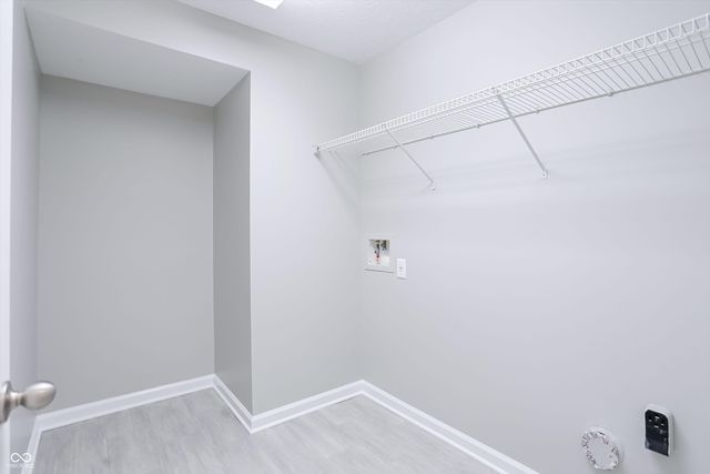 11438 Arches Drive, Indianapolis, IN 46235