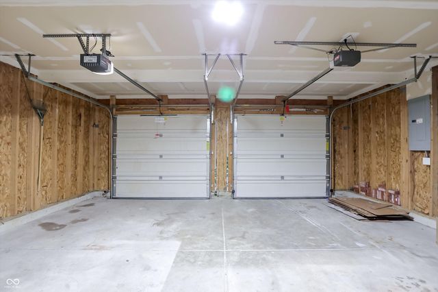 11438 Arches Drive, Indianapolis, IN 46235