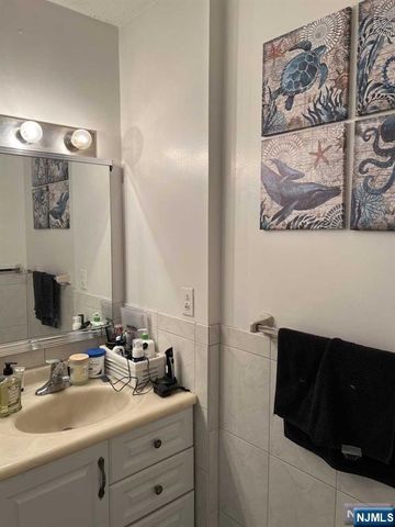 7004 Boulevard East 27B, Guttenberg, NJ 07093