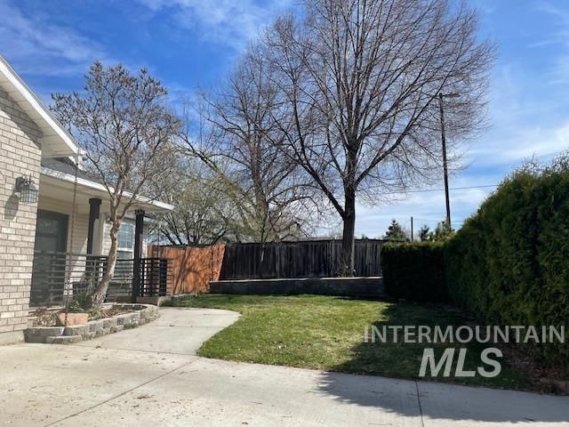 9824 W Irving St., Boise, ID 83704