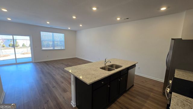 209 Kenoot Drive, Mcdonough, GA 30253