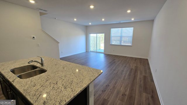 209 Kenoot Drive, Mcdonough, GA 30253