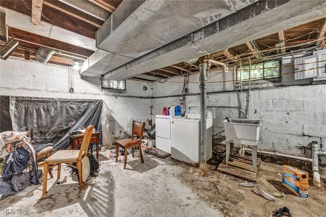 3855 E 177th Street, Cleveland, OH 44128