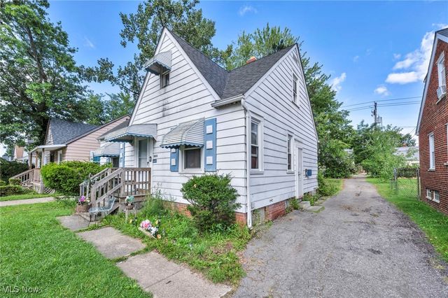 3855 E 177th Street, Cleveland, OH 44128
