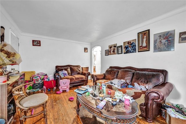 3855 E 177th Street, Cleveland, OH 44128