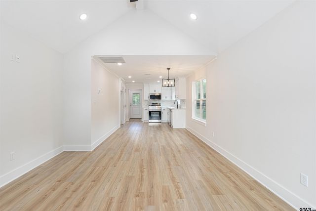 979 Brazos, Bullard, TX 75757