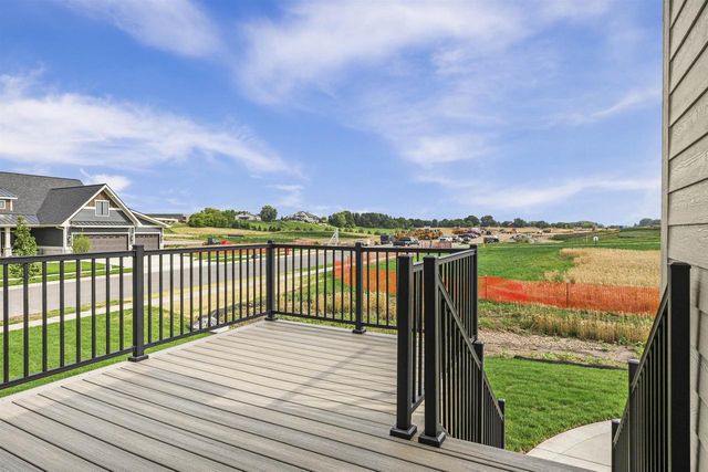 1600 Ginger Lane, Waunakee, WI 53597