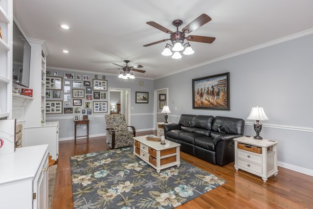 186 Chardonnay Court, Winchester, KY 40391