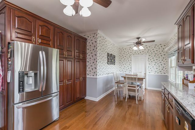 186 Chardonnay Court, Winchester, KY 40391