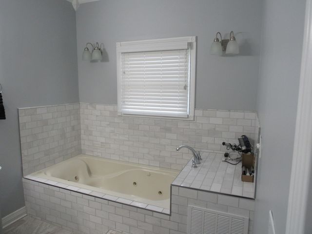 186 Chardonnay Court, Winchester, KY 40391