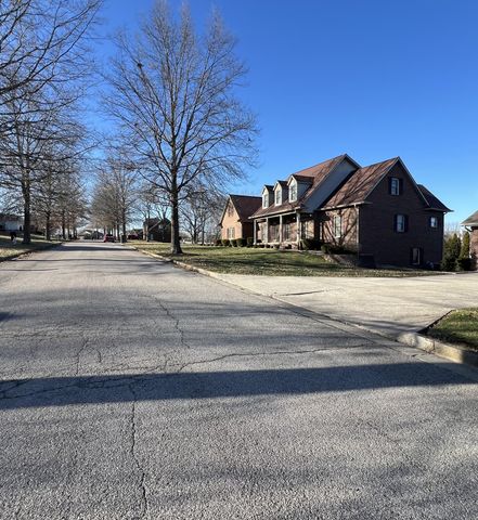 186 Chardonnay Court, Winchester, KY 40391